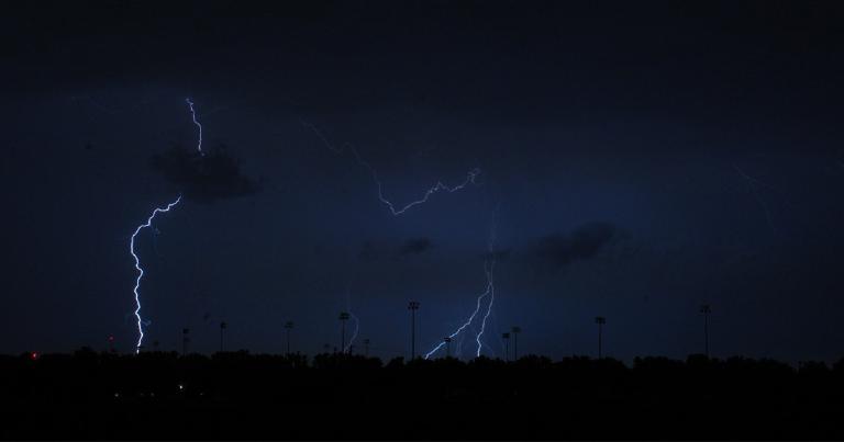 9789573265061.jpg